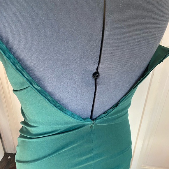 XS green dress - Picture 4 of 4